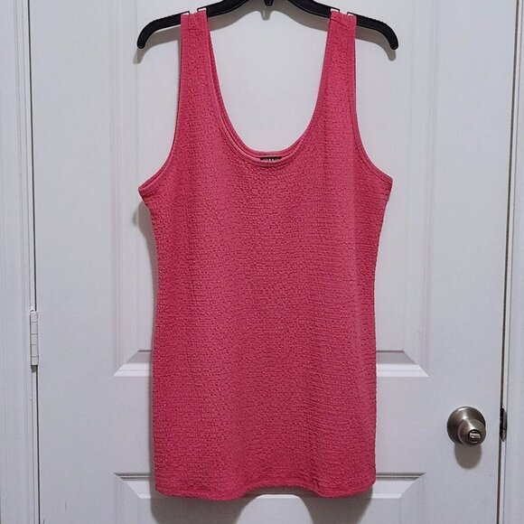 Torrid Women's 3X Pink Crinkle Textured Sleeveless Fitted Feminine Tank Top - Picture 1 of 6